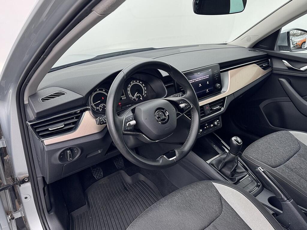 O419V08094_19.webp_KAMIQ Style 1.0 TSI 81 kW manuál, DPH