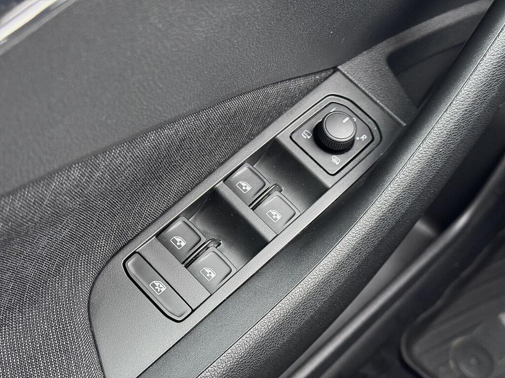 O419V08094_21.webp_KAMIQ Style 1.0 TSI 81 kW manuál, DPH