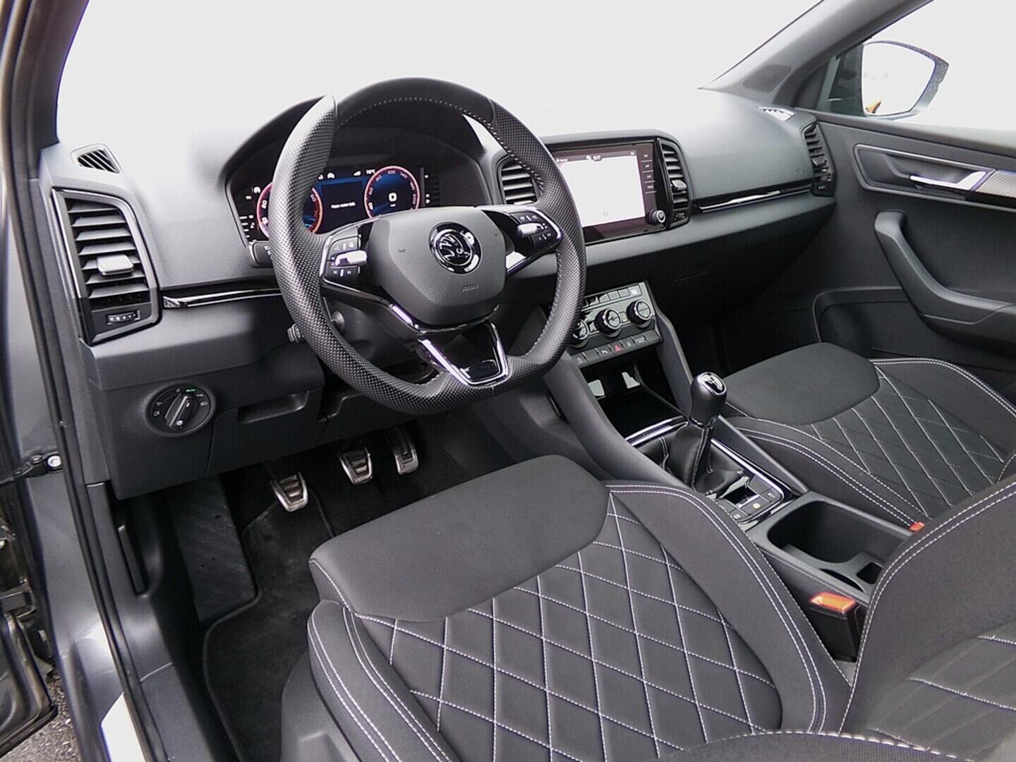 O419V08097_19.webp_KAROQ SportLine 1.5 TSI 110 kW manuál, DPH