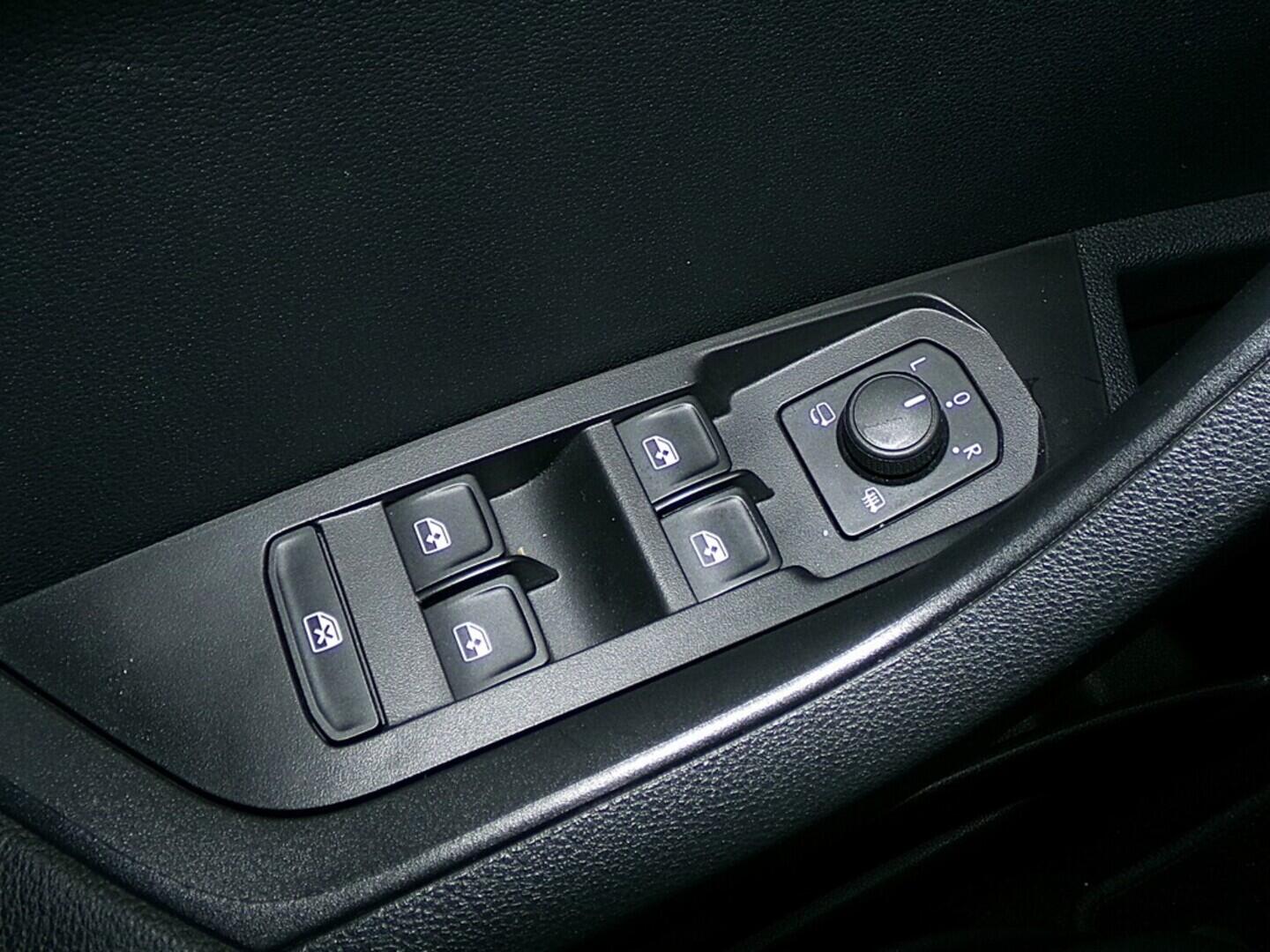 O419V08097_21.webp_KAROQ SportLine 1.5 TSI 110 kW manuál, DPH