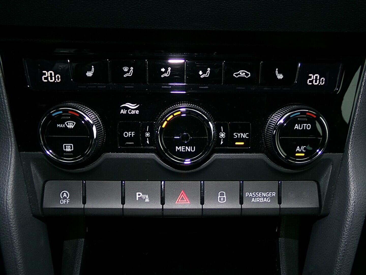 O419V08097_33.webp_KAROQ SportLine 1.5 TSI 110 kW manuál, DPH