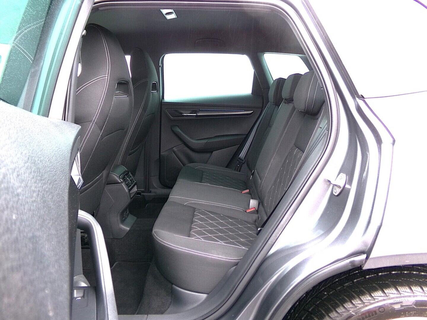 O419V08097_35.webp_KAROQ SportLine 1.5 TSI 110 kW manuál, DPH