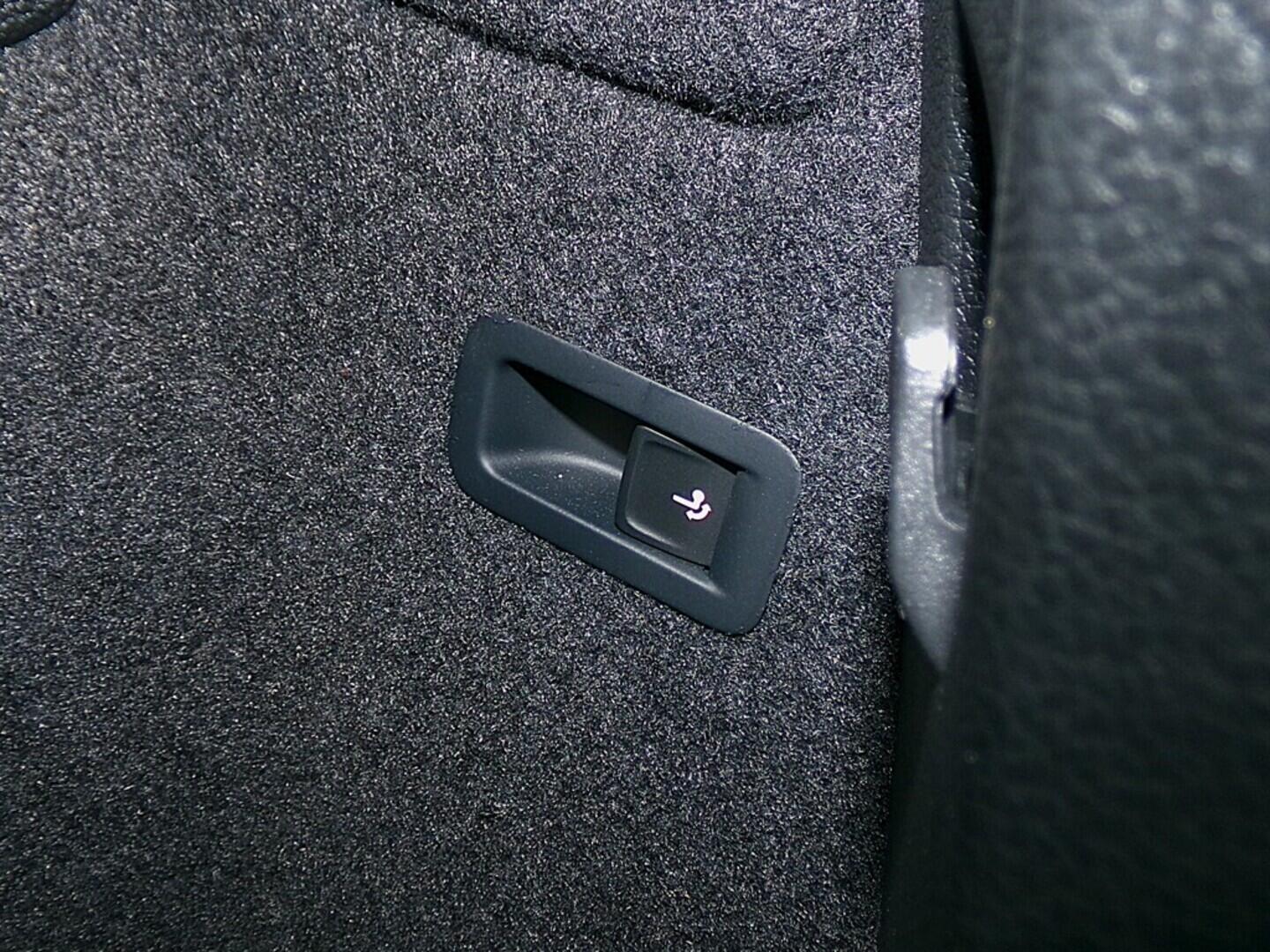 O419V08097_38.webp_KAROQ SportLine 1.5 TSI 110 kW manuál, DPH