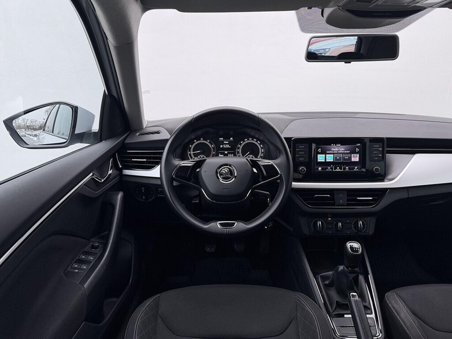 O419V08098_23.webp_SCALA Ambition 1.0 TSI 81 kW manuál, DPH