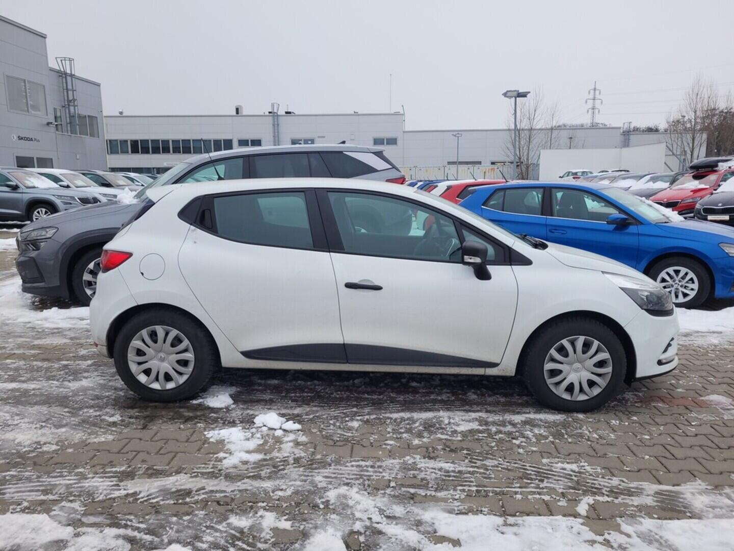 O419V08100_12.webp_CLIO Life 1.1 Dci 54 kW manuál