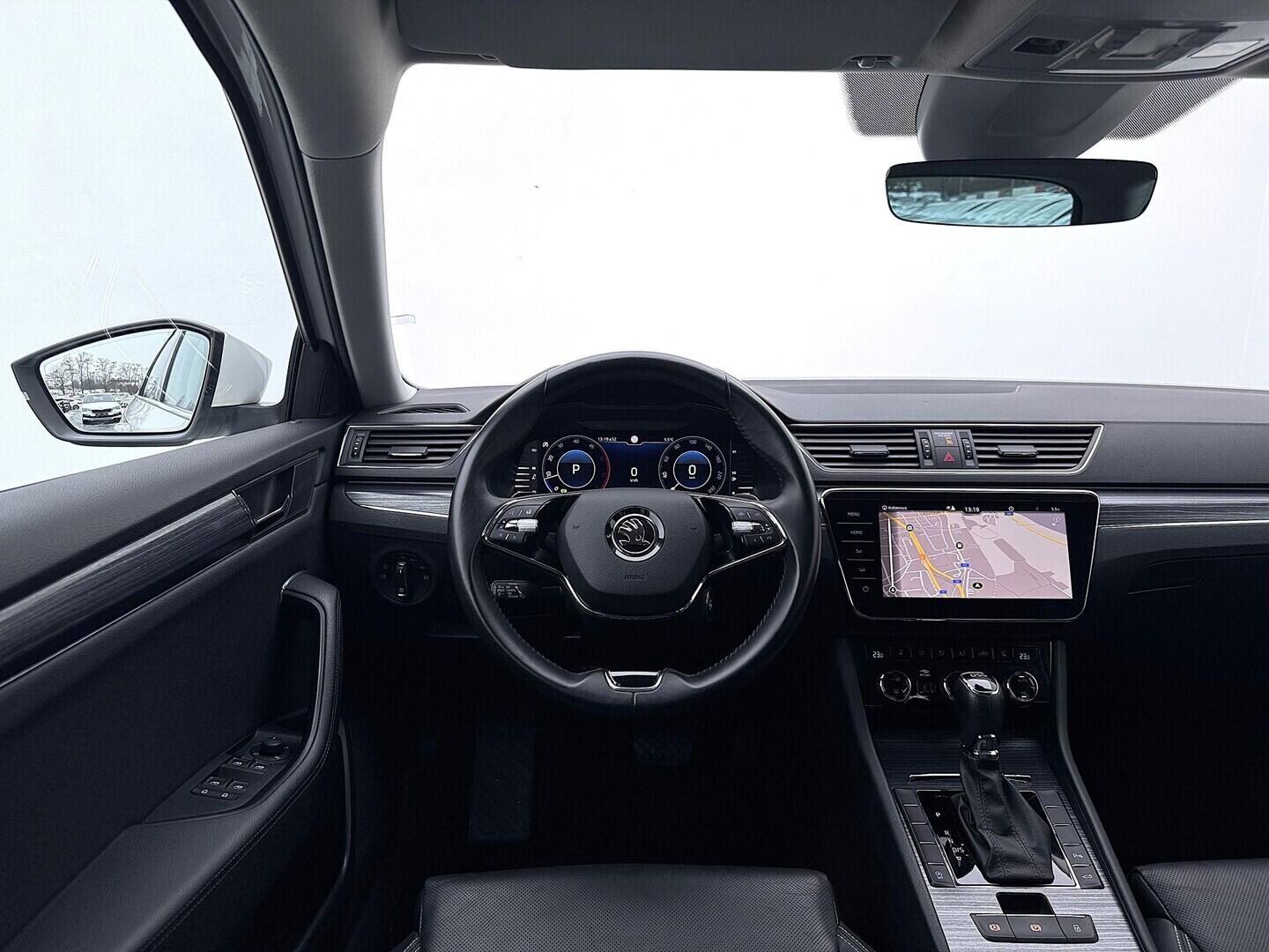 O419V08101_24.webp_SUPERB Style 2.0 TDI 110 kW automat