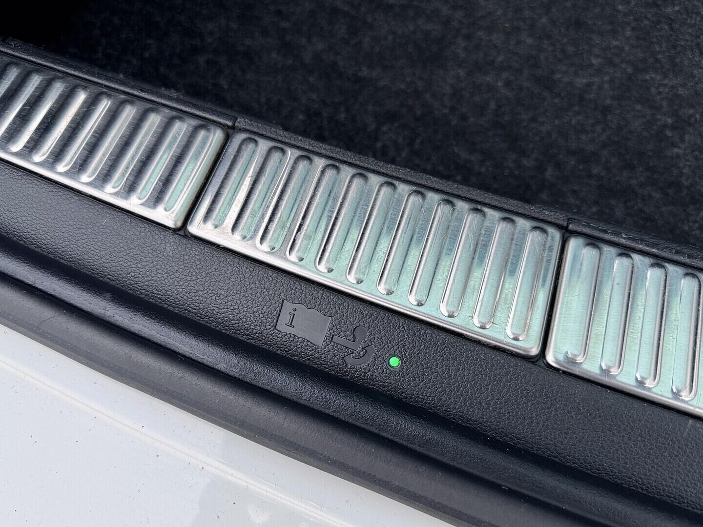 O419V08101_35.webp_SUPERB Style 2.0 TDI 110 kW automat