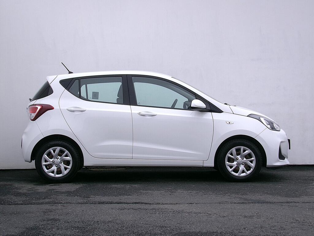 O419V08102_16.webp_I10  1.0 DOHC 48 kW manuál