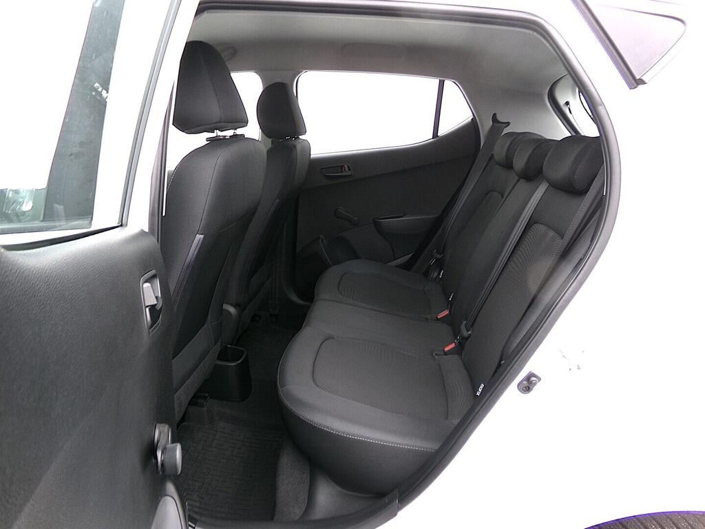 O419V08102_29.webp_I10  1.0 DOHC 48 kW manuál