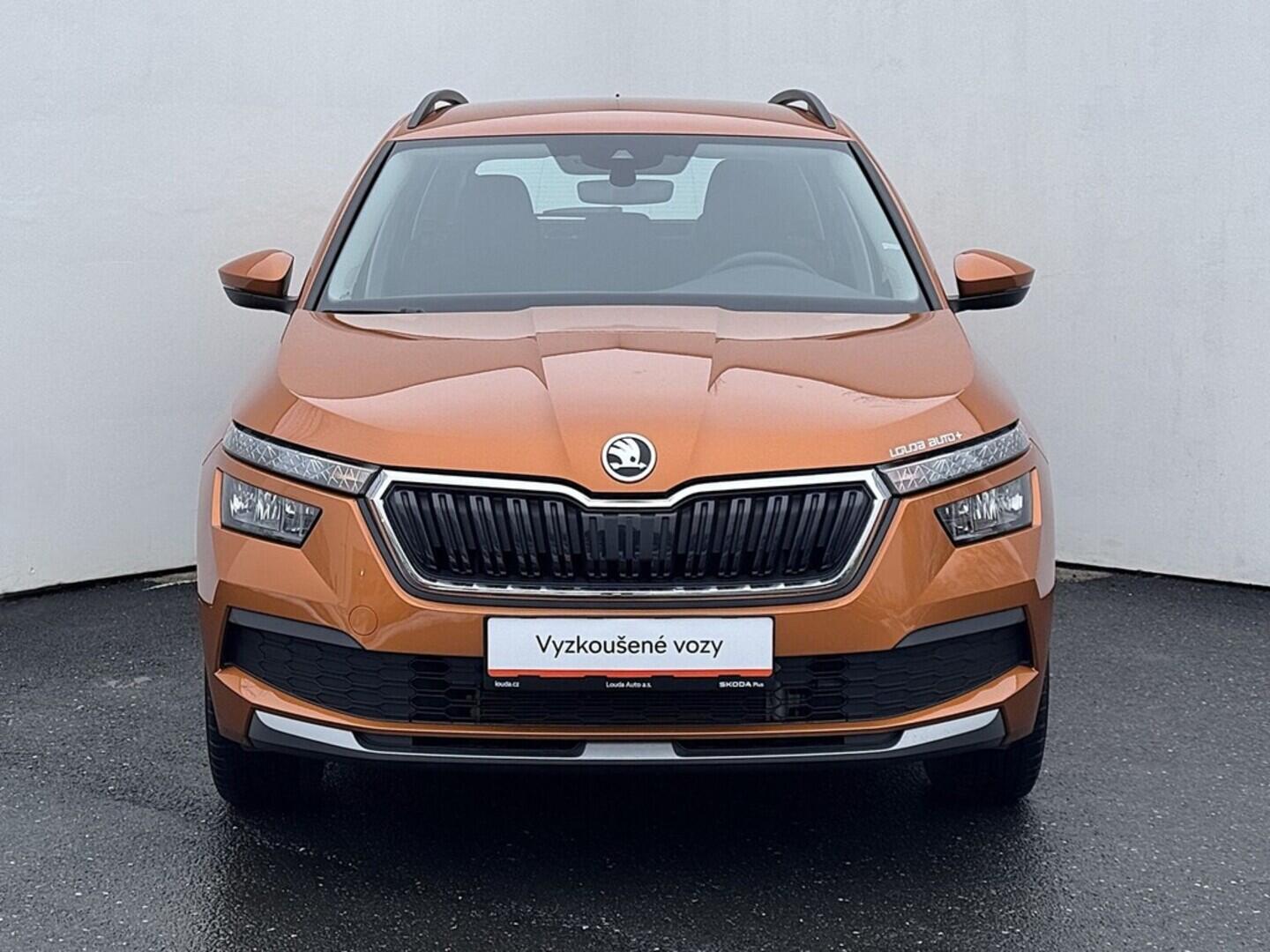 O419V08103_13.webp_KAMIQ Ambition 1.0 TSI 70 kW manuál, DPH