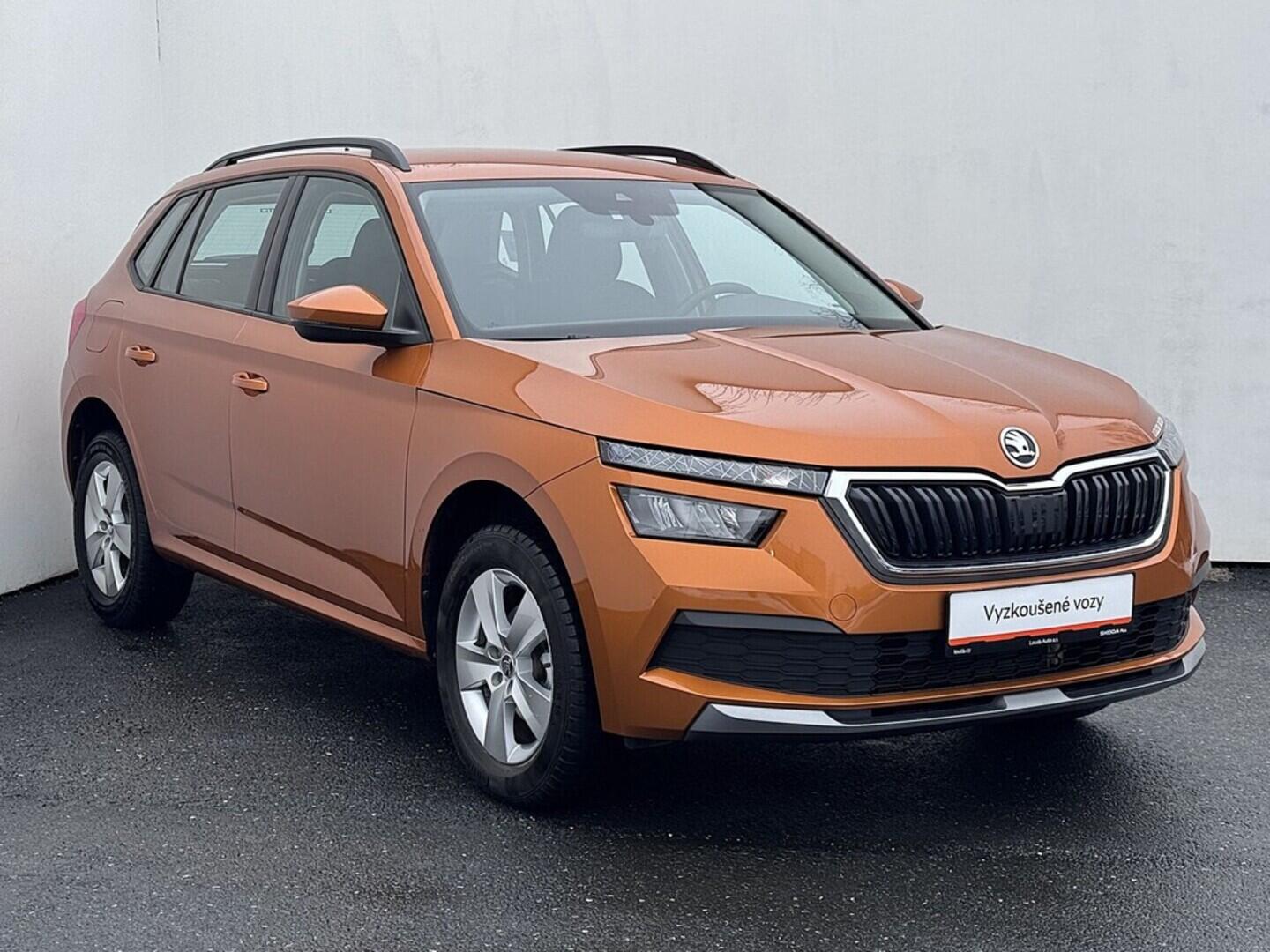 O419V08103_14.webp_KAMIQ Ambition 1.0 TSI 70 kW manuál, DPH