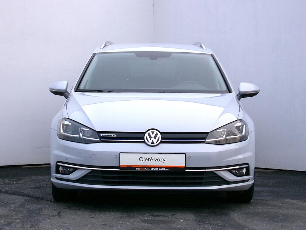 O419V08105_13.webp_GOLF Highline 1.4 Tgi 81 kW manuál, DPH