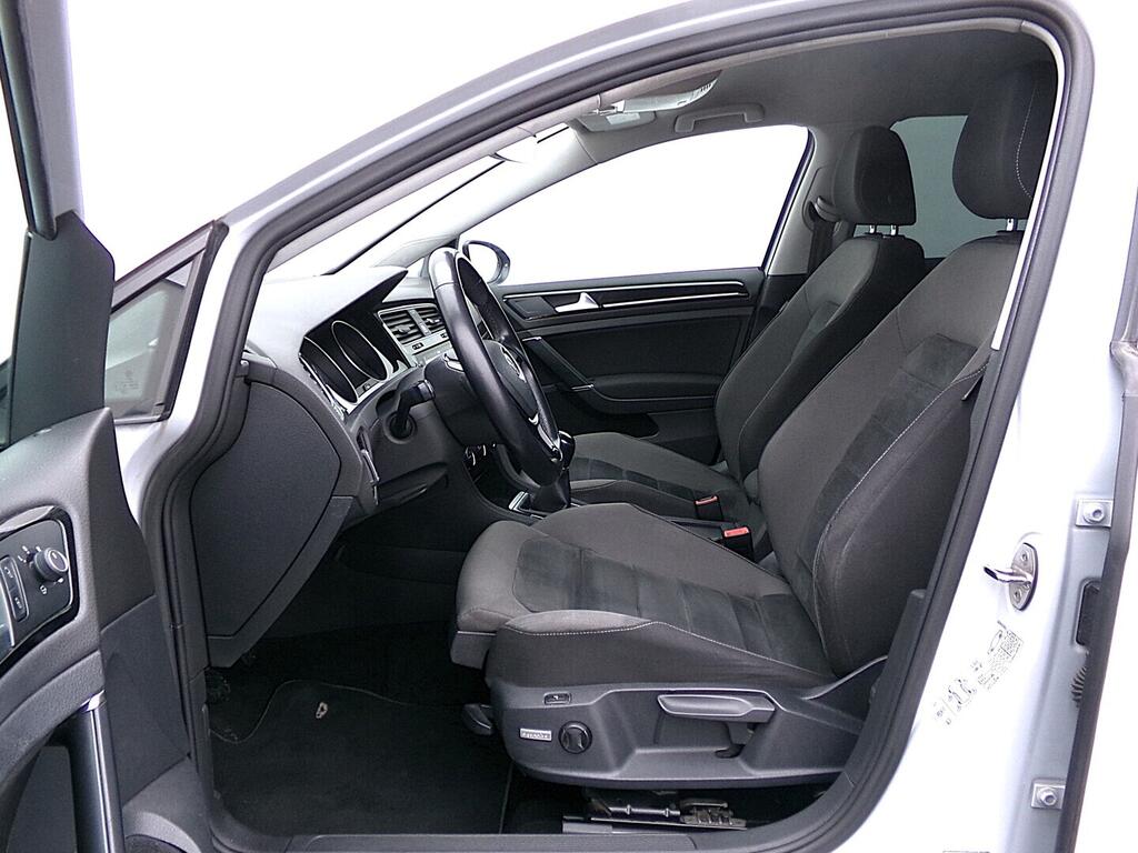 O419V08105_20.webp_GOLF Highline 1.4 Tgi 81 kW manuál, DPH