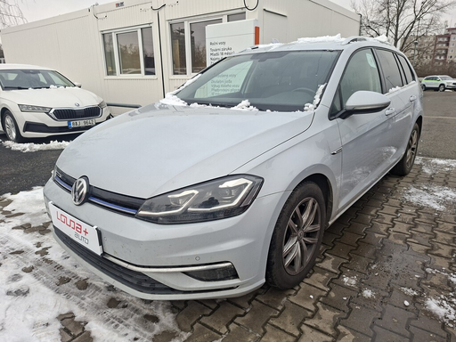 GOLF Highline 1.4 Tgi 81 kW manuál, DPH
