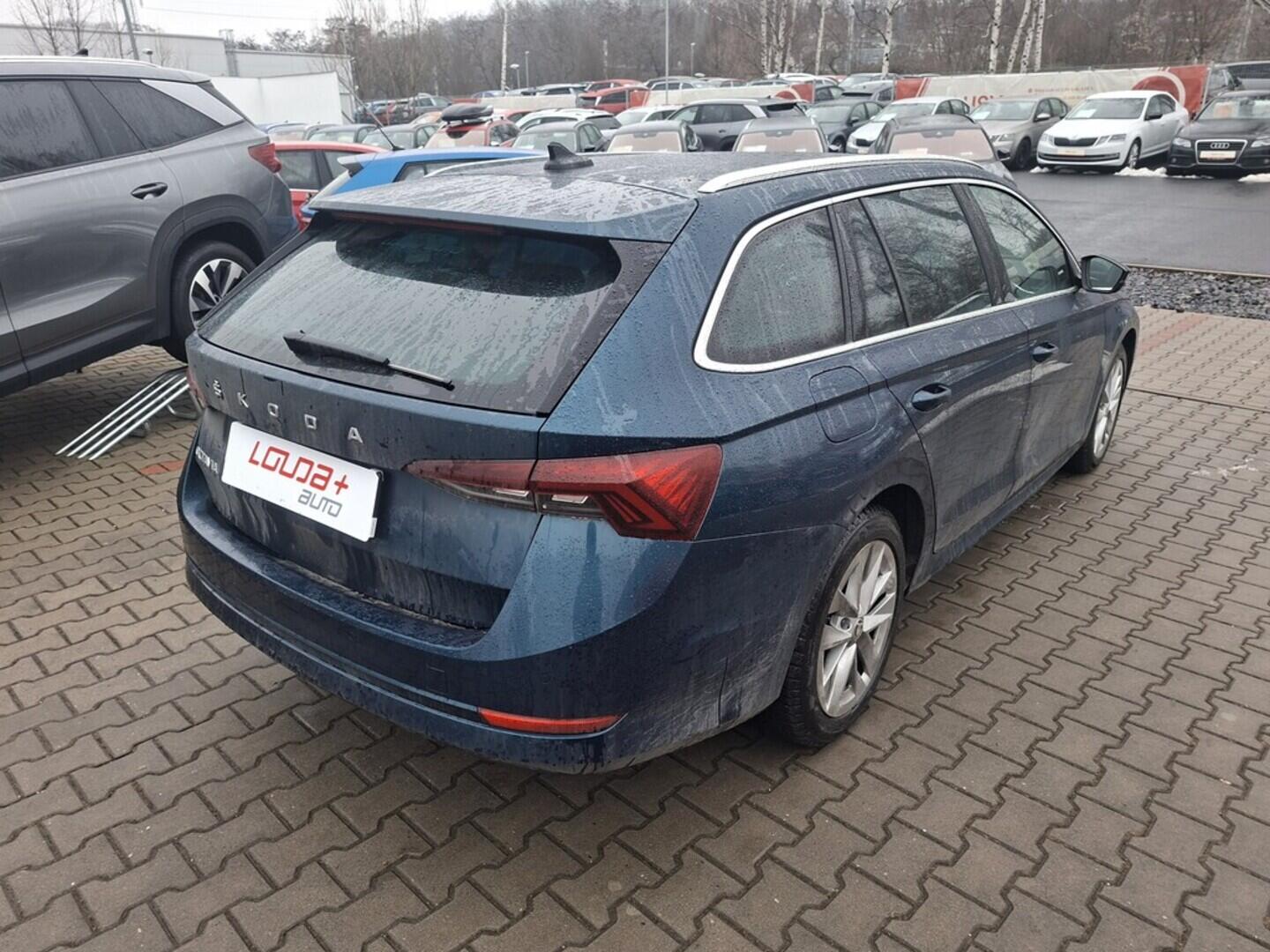 O419V08112_11.webp_OCTAVIA Style 2.0 TDI 110 kW automat, DPH