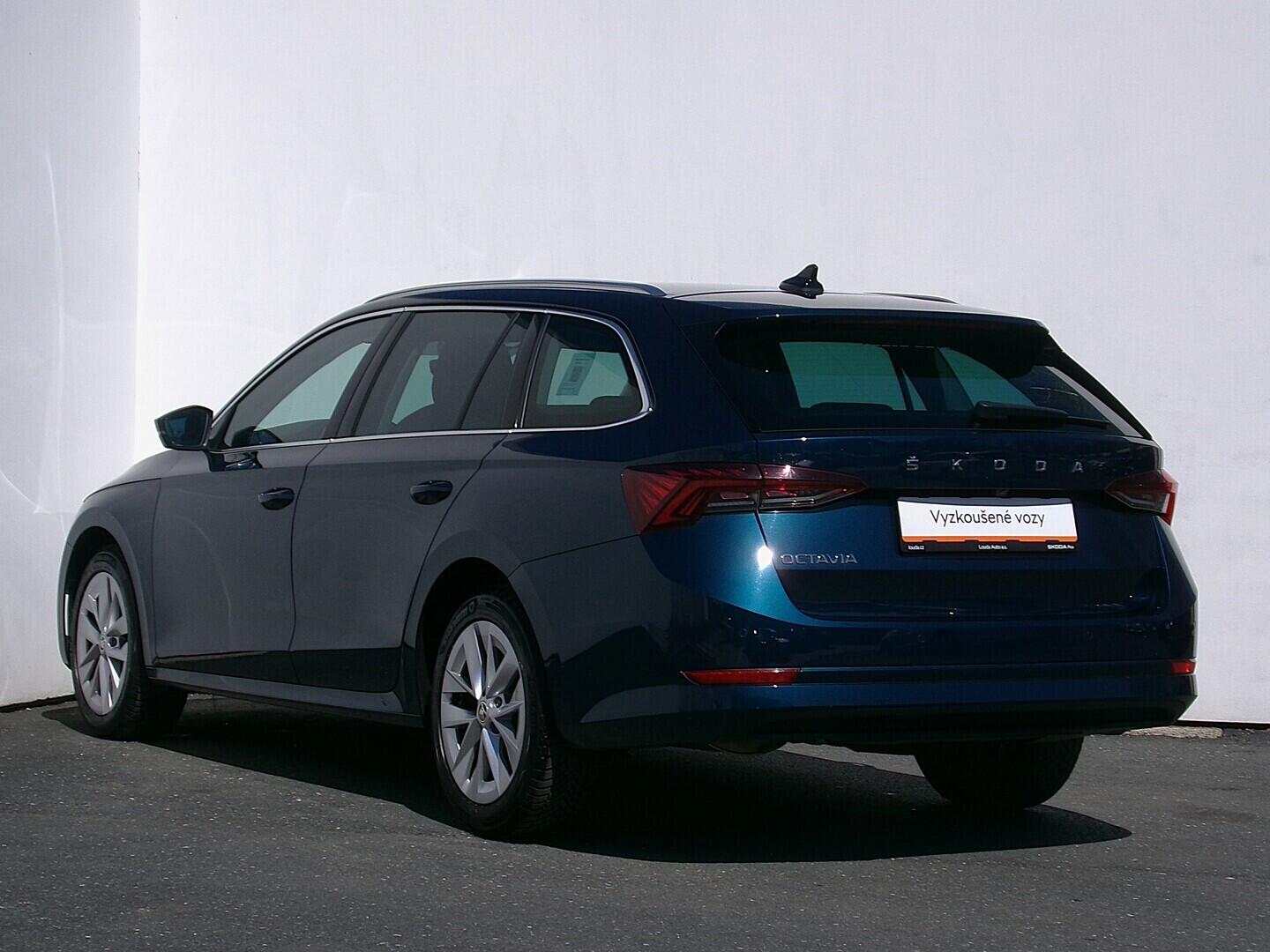 O419V08112_15.webp_OCTAVIA Style 2.0 TDI 110 kW automat, DPH