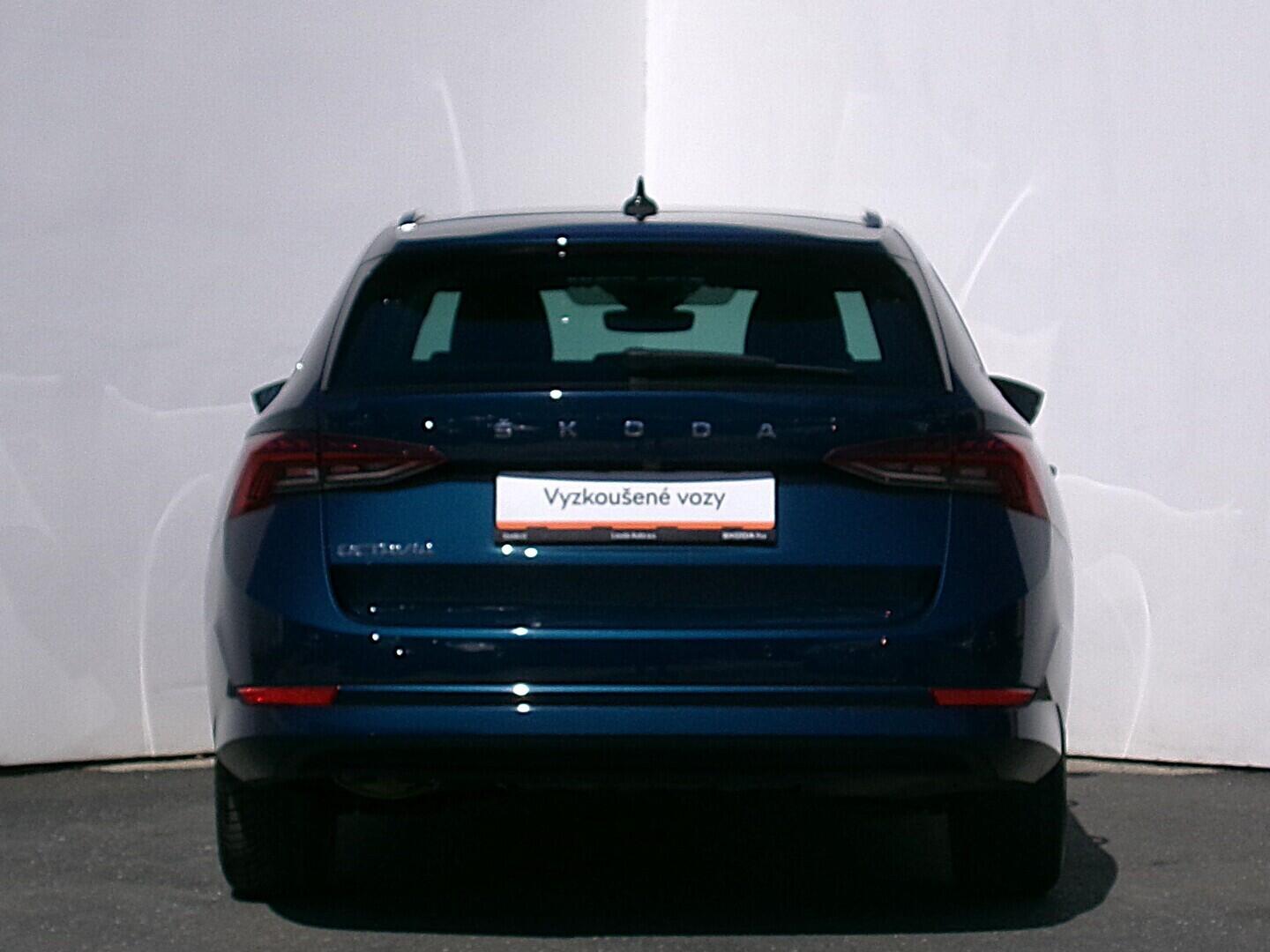 O419V08112_17.webp_OCTAVIA Style 2.0 TDI 110 kW automat, DPH