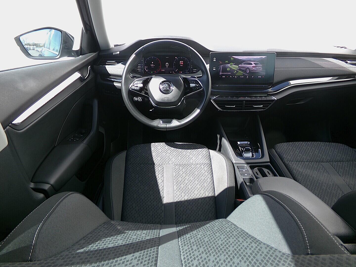 O419V08112_24.webp_OCTAVIA Style 2.0 TDI 110 kW automat, DPH