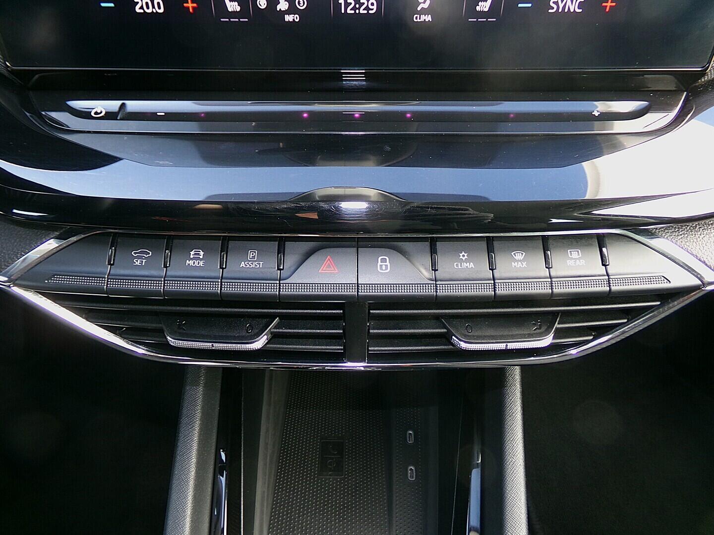O419V08112_31.webp_OCTAVIA Style 2.0 TDI 110 kW automat, DPH