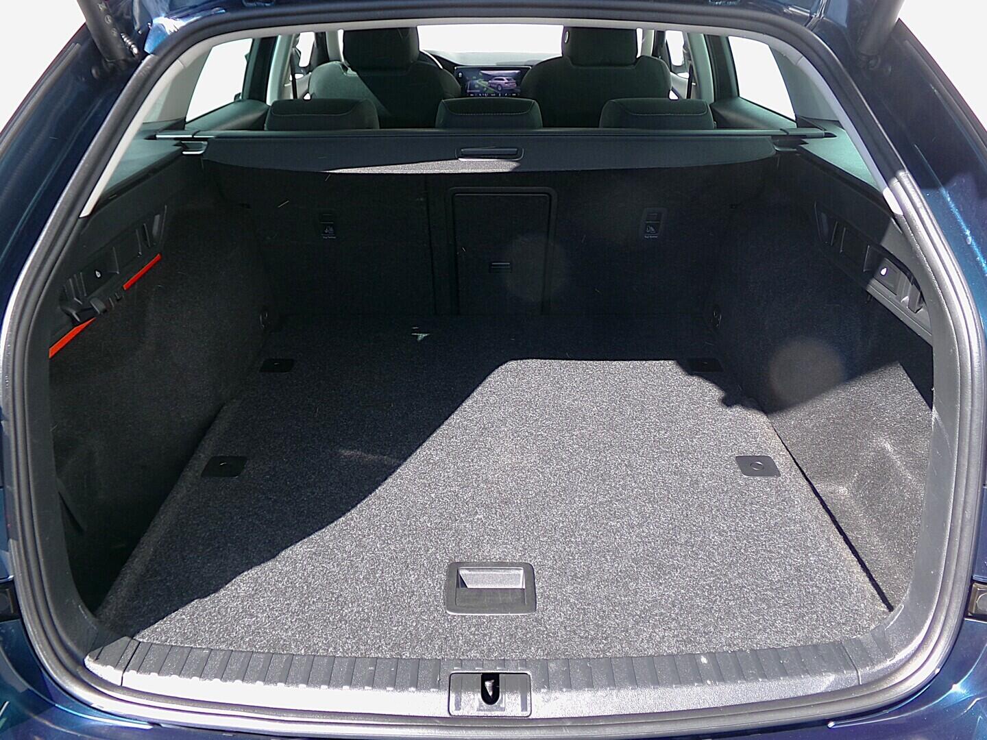 O419V08112_34.webp_OCTAVIA Style 2.0 TDI 110 kW automat, DPH