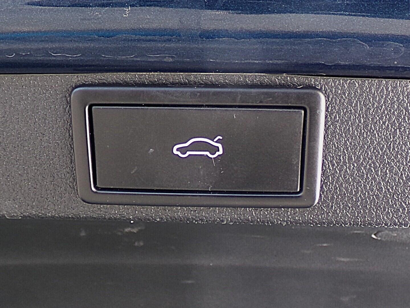 O419V08112_35.webp_OCTAVIA Style 2.0 TDI 110 kW automat, DPH