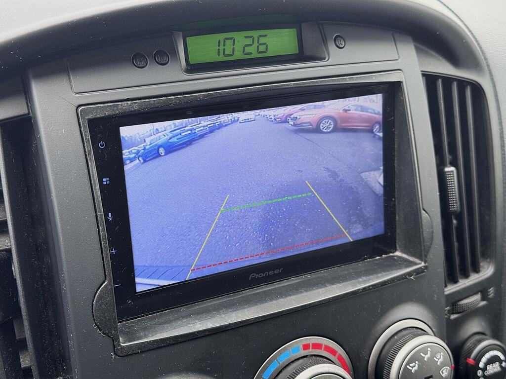 O419V08116_27.webp_H 1 Tour 2.5 CRDi 125 kW manuál