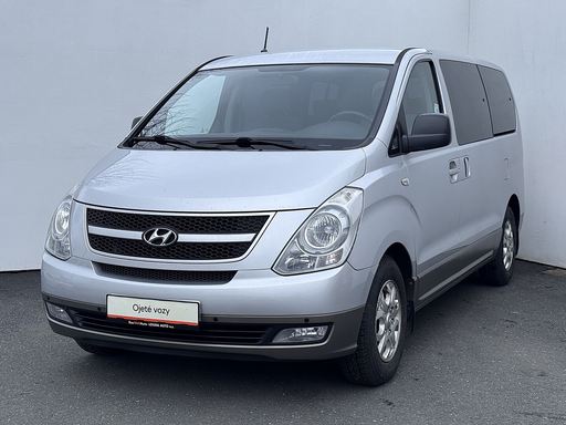 H 1 Tour 2.5 CRDi 125 kW manuál