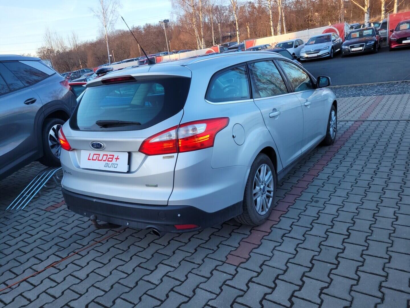 O419V08119_11.webp_FOCUS Titanium  Ecoboost 110 kW manuál, DPH