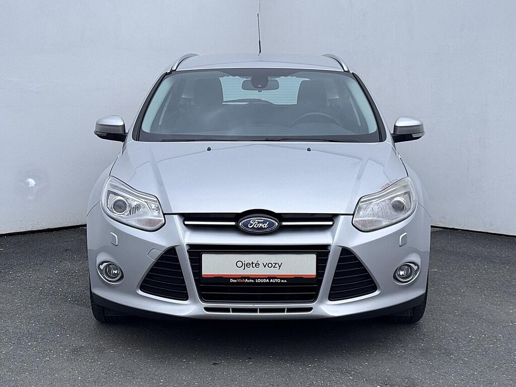 O419V08119_13.webp_FOCUS Titanium  Ecoboost 110 kW manuál, DPH