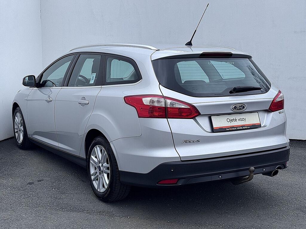 O419V08119_15.webp_FOCUS Titanium  Ecoboost 110 kW manuál, DPH