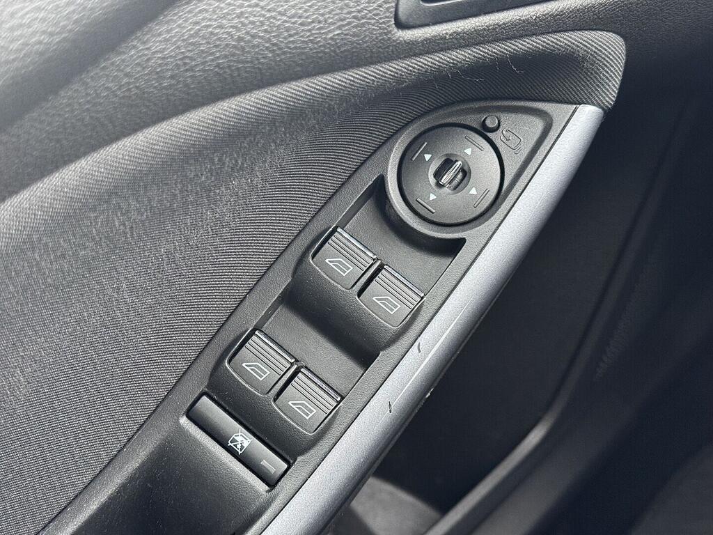 O419V08119_22.webp_FOCUS Titanium  Ecoboost 110 kW manuál, DPH