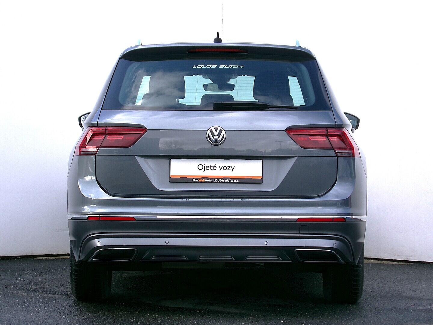 O419V08122_17.webp_TIGUAN Highline 2.0 TDI 140 kW automat