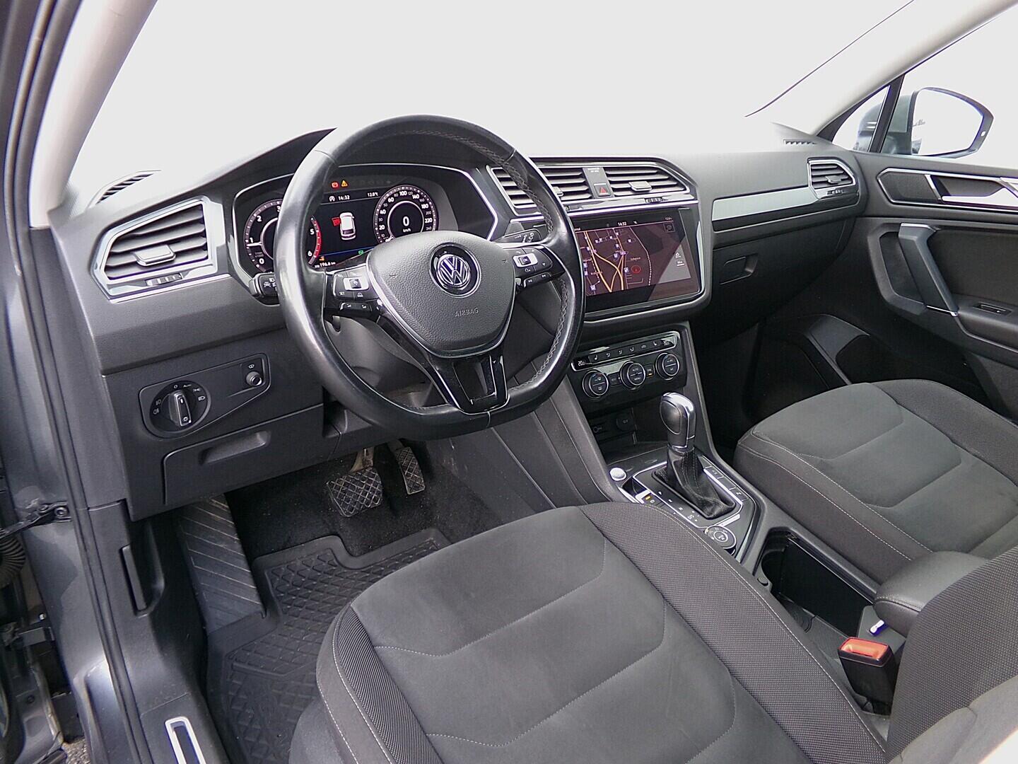 O419V08122_19.webp_TIGUAN Highline 2.0 TDI 140 kW automat