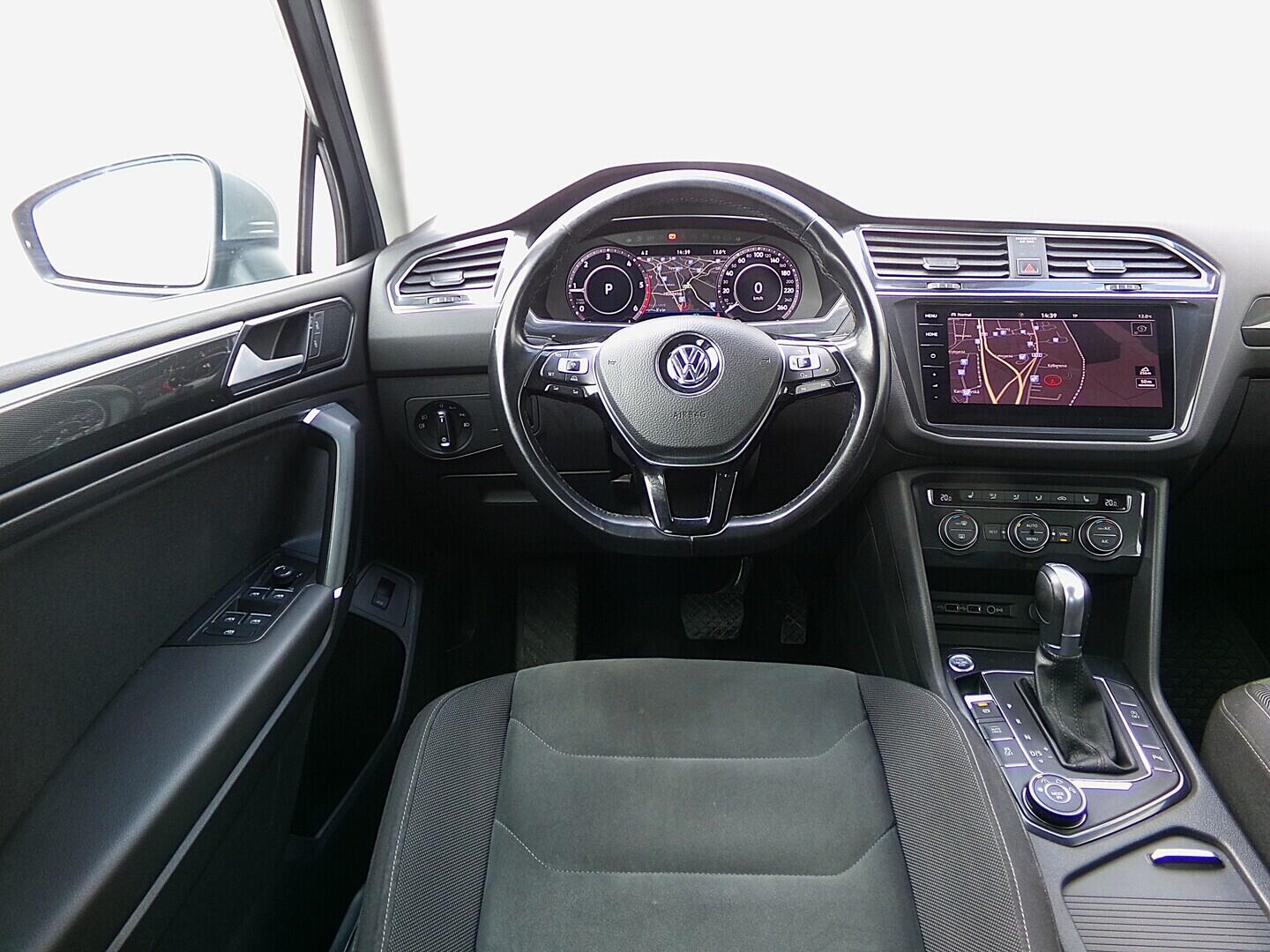 O419V08122_24.webp_TIGUAN Highline 2.0 TDI 140 kW automat