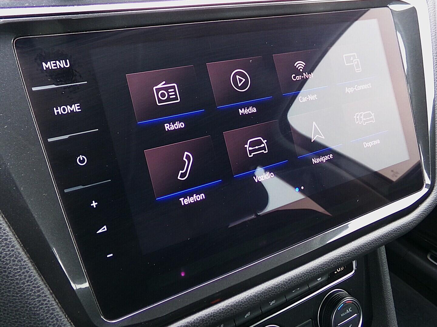 O419V08122_25.webp_TIGUAN Highline 2.0 TDI 140 kW automat