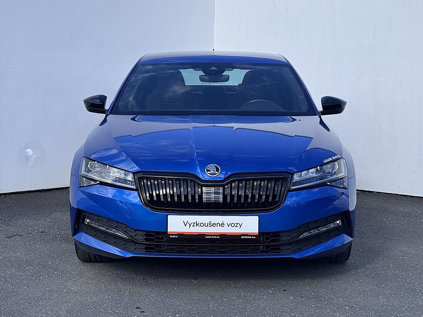 O419V08123_13.webp_SUPERB SportLine 2.0 TDI 110 kW automat, DPH