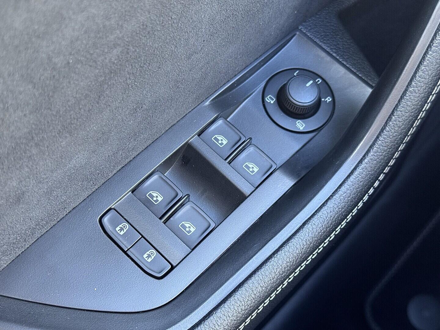 O419V08123_22.webp_SUPERB SportLine 2.0 TDI 110 kW automat, DPH