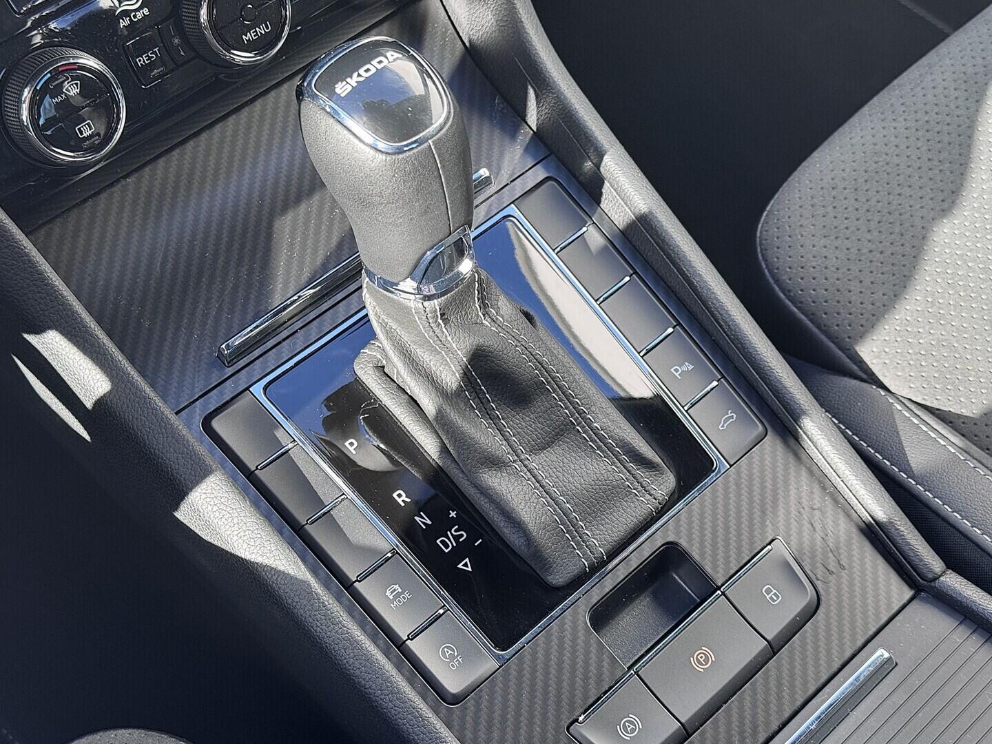 O419V08123_30.webp_SUPERB SportLine 2.0 TDI 110 kW automat, DPH