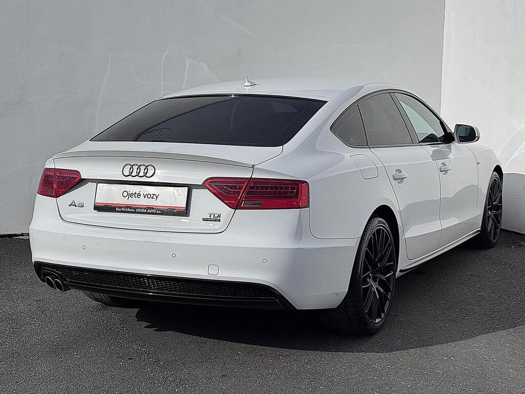 O419V08125_11.webp_A5 SPORTBACK S-line 2.0 TDI 140 kW automat