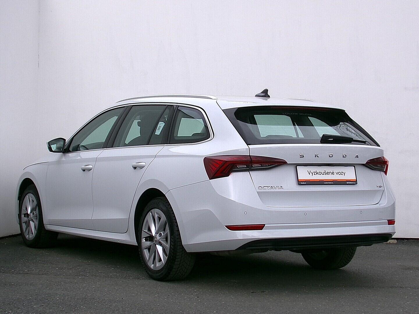 O419V08126_15.webp_OCTAVIA Style 2.0 TDI 110 kW automat, DPH