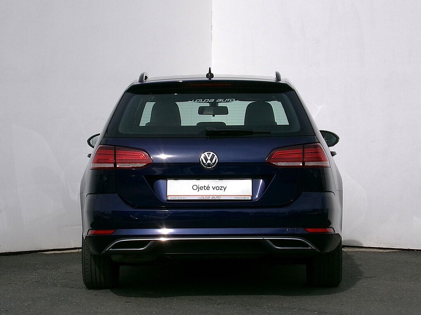 O419V08127_17.webp_GOLF VARIANT Highline 2.0 TDI 110 kW automat