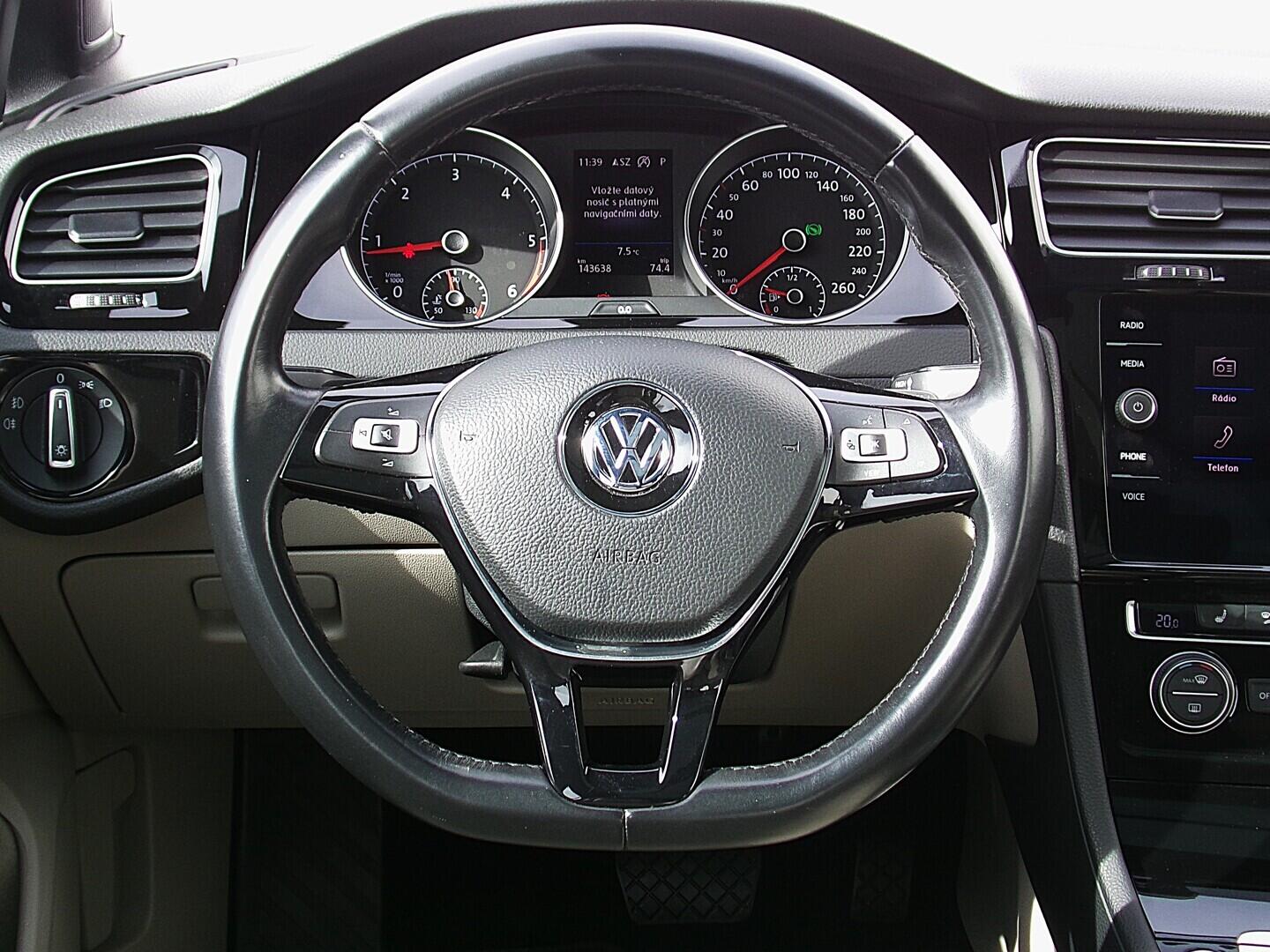 O419V08127_24.webp_GOLF VARIANT Highline 2.0 TDI 110 kW automat