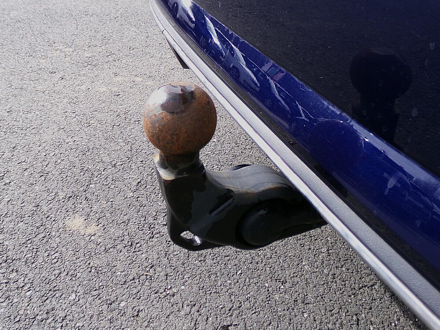 O419V08127_36.webp_GOLF VARIANT Highline 2.0 TDI 110 kW automat