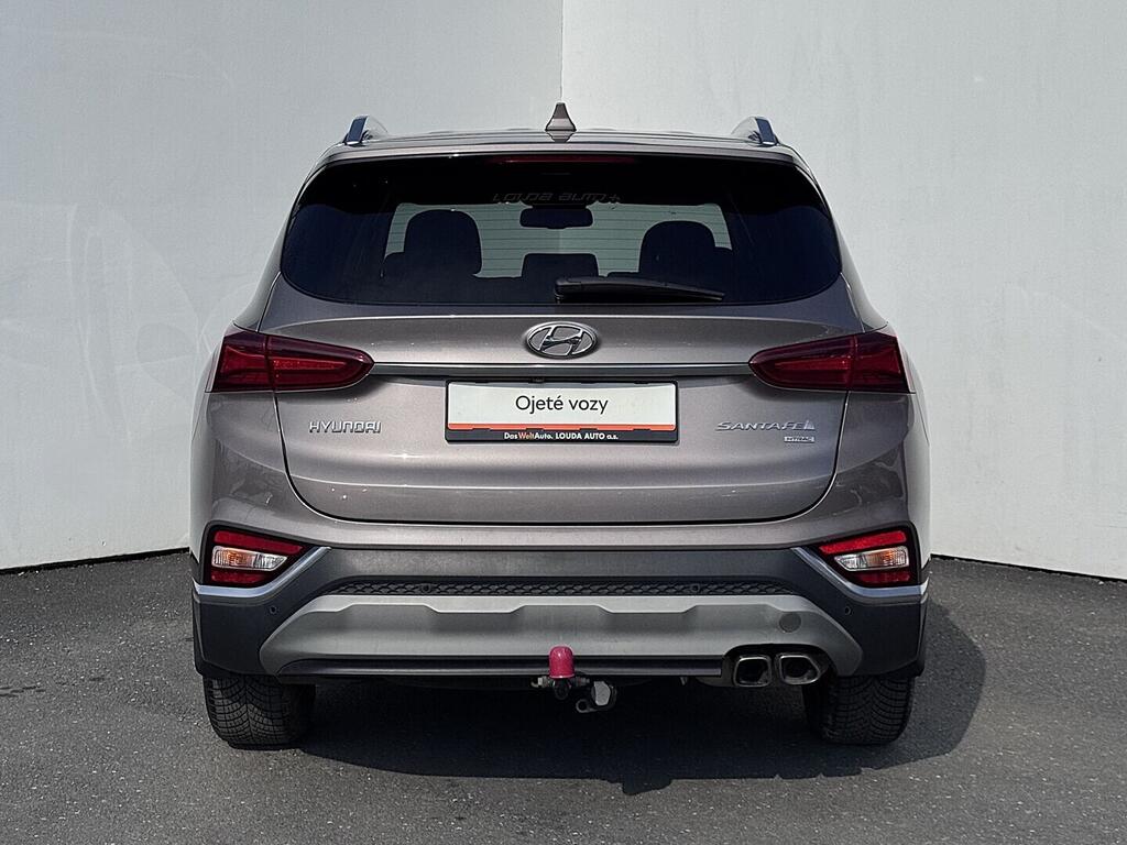 O419V08130_17.webp_SANTA FE  2.2 CRDi 147 kW automat