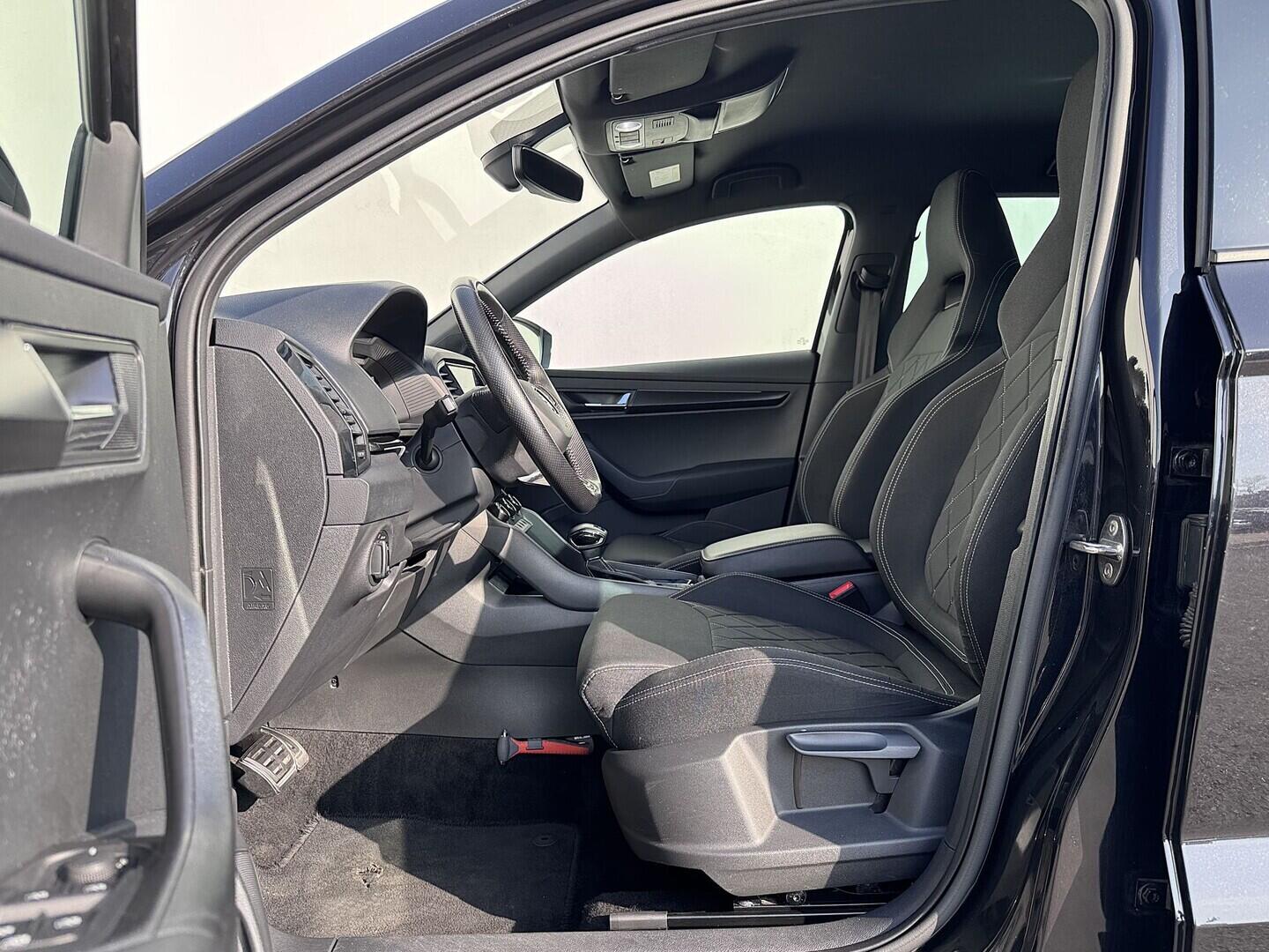 O419V08132_20.webp_KAROQ SportLine 1.5 TSI 110 kW automat