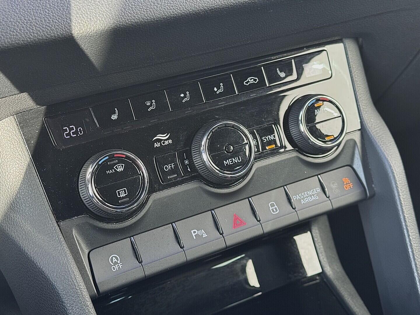 O419V08132_29.webp_KAROQ SportLine 1.5 TSI 110 kW automat