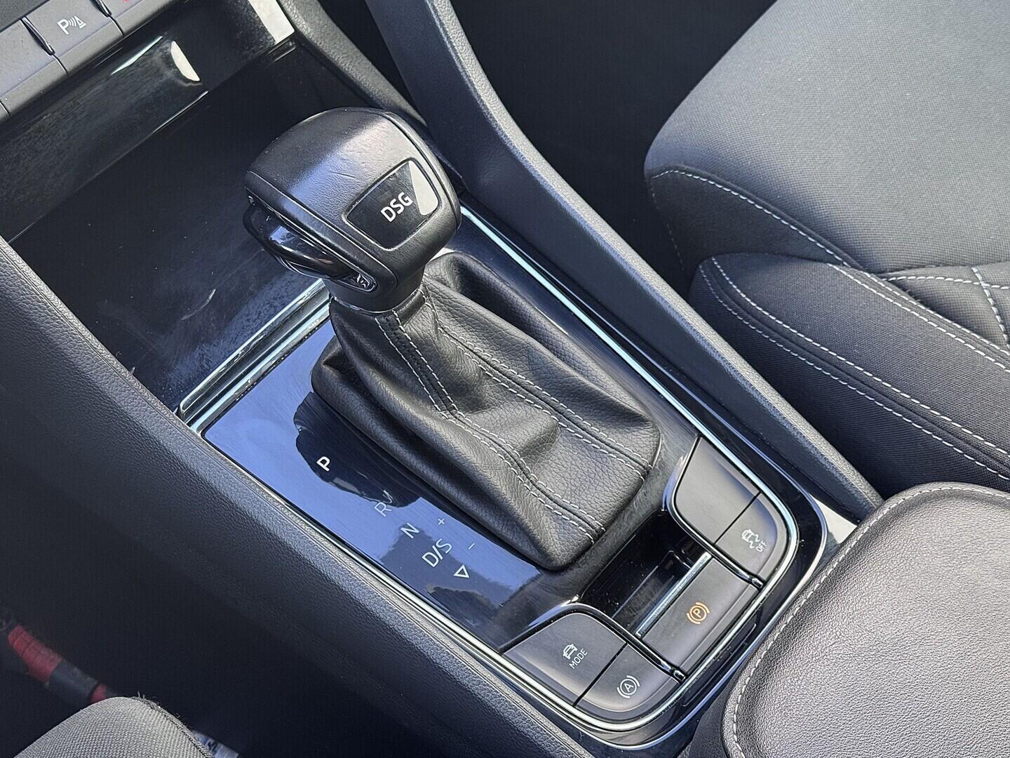 O419V08132_30.webp_KAROQ SportLine 1.5 TSI 110 kW automat