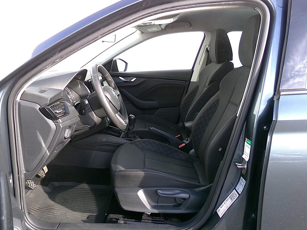 O419V08133_20.webp_SCALA Ambition 1.6 TSI 85 kW manuál, DPH