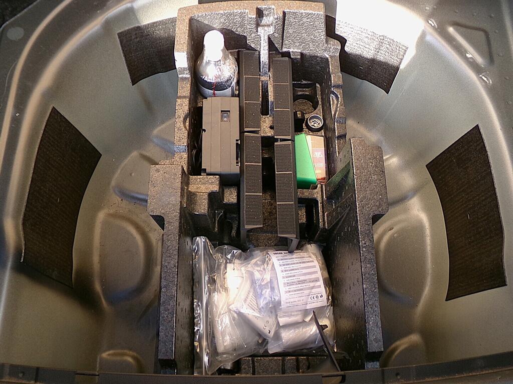 O419V08133_34.webp_SCALA Ambition 1.6 TSI 85 kW manuál, DPH