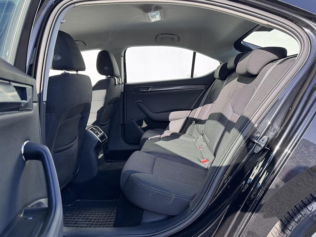 O419V08134_31.webp_SUPERB Style 2.0 TDI 110 kW manuál